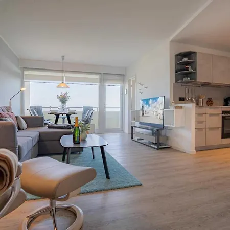 Apartment 148 Id 067 *